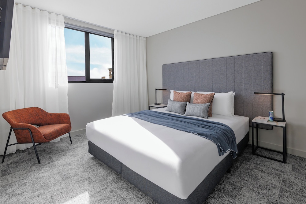 2 Bedrooms, Connecting, Apartment, 2 King Beds, Accessible