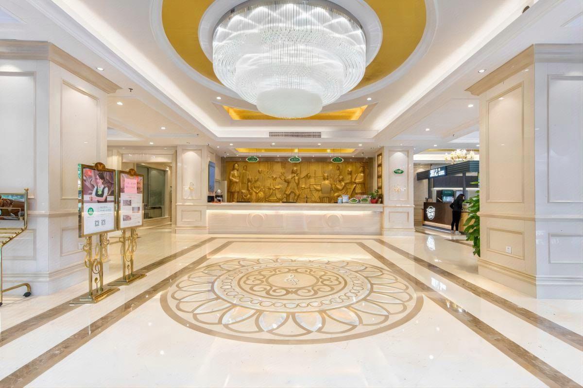Vienna Hotel (Guilin Railway Station Liangjiang Sihu) 10/45
