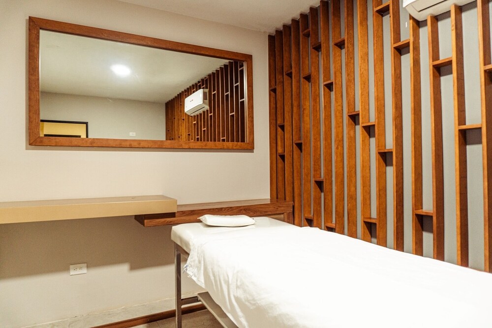 Bahia Escondida Hotel 22/65