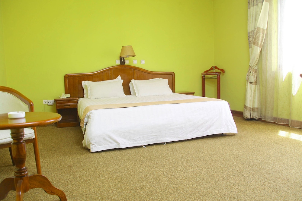 Damu Hotel 8/35