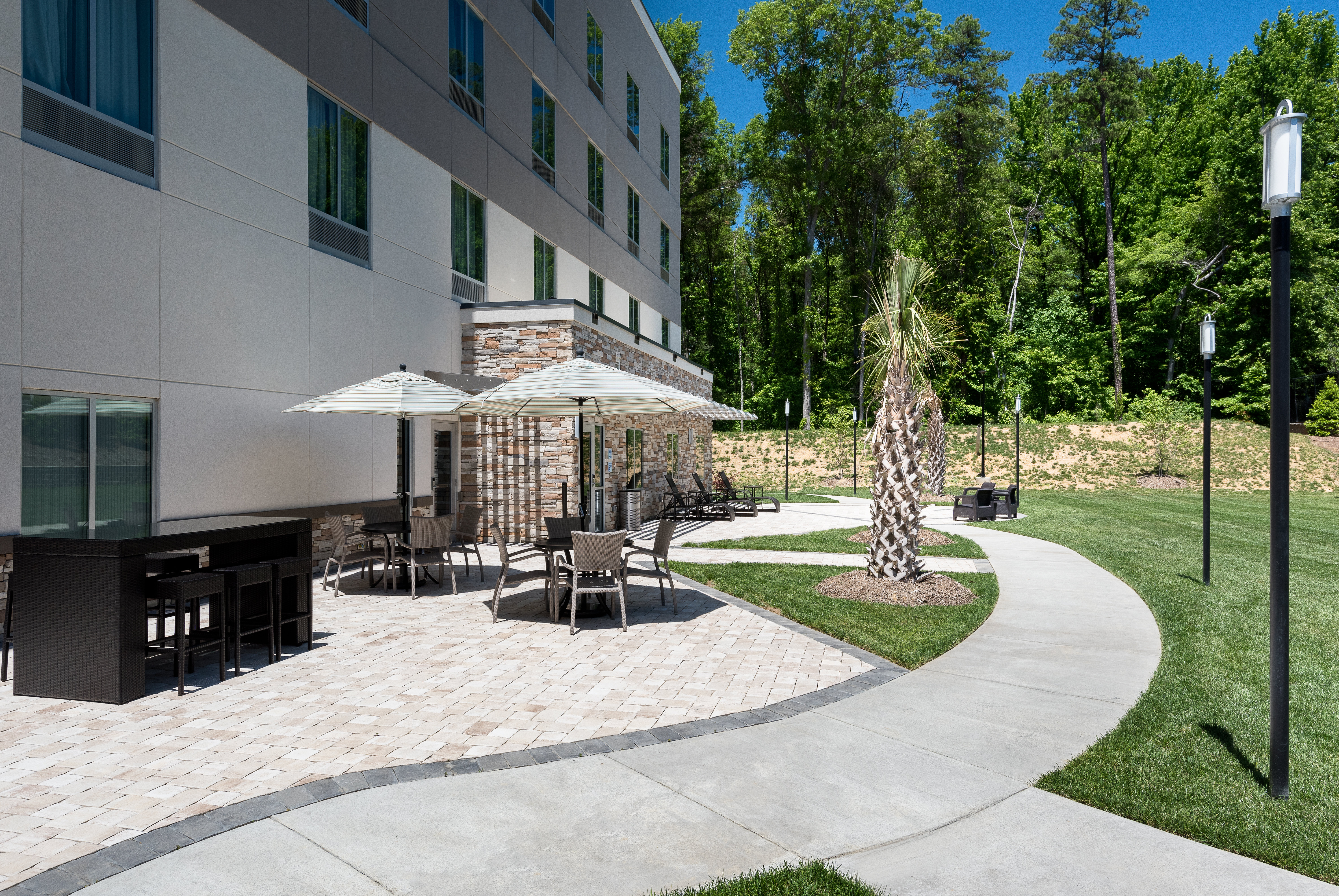 Holiday Inn Express And Suites Charlotte Airport 53/58