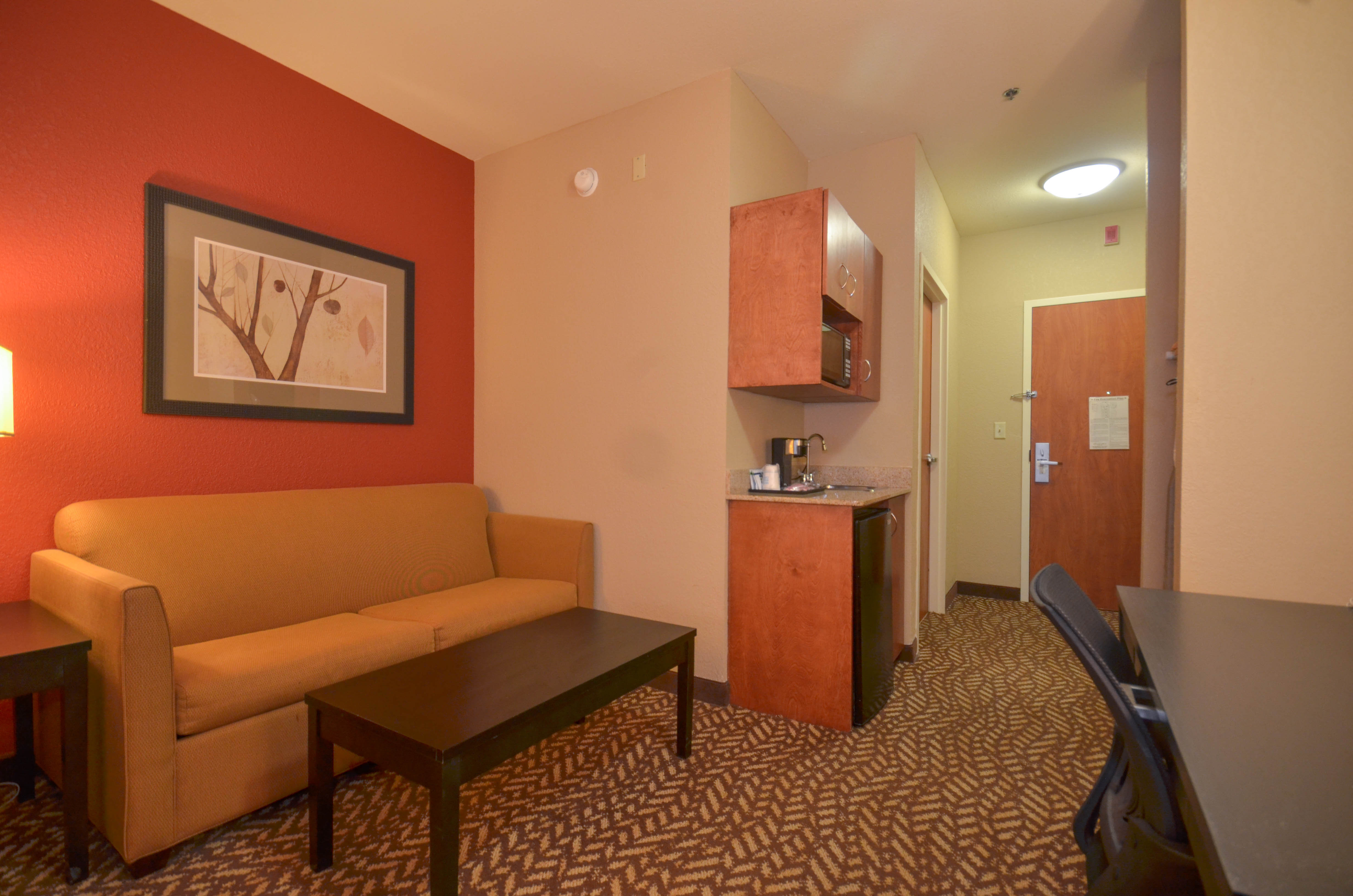 Holiday Inn Express Hotel And Suites Pine Bluff Pines Mall 40/54