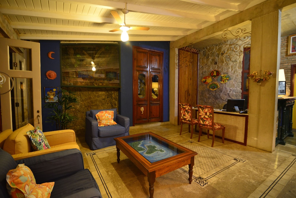 Hotel Maison Joly 32/50