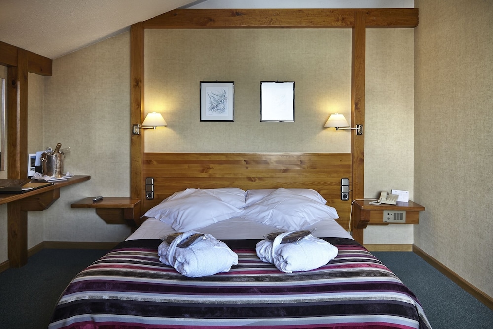 Sport Hotel 25/64
