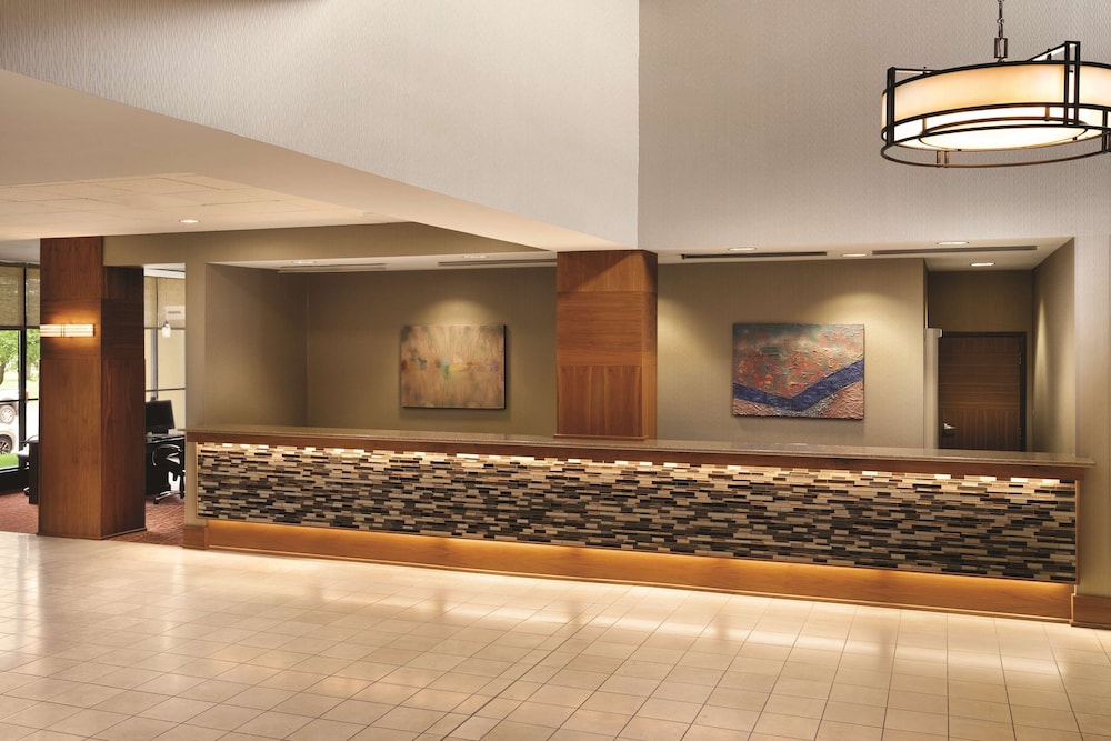 Radisson Hotel La Crosse 4/63
