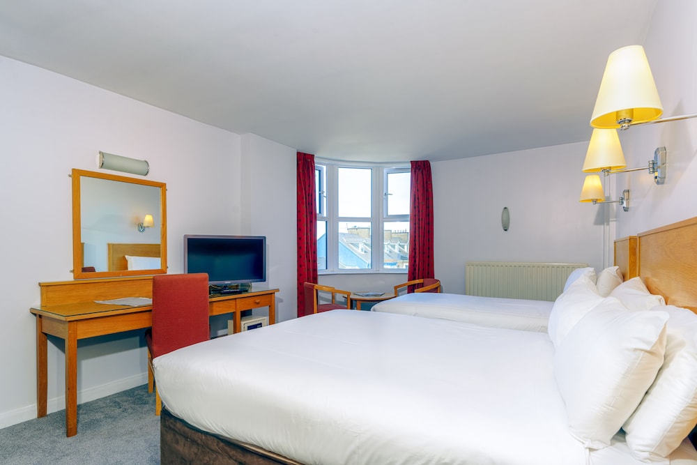 Portrush Atlantic Hotel 23/92