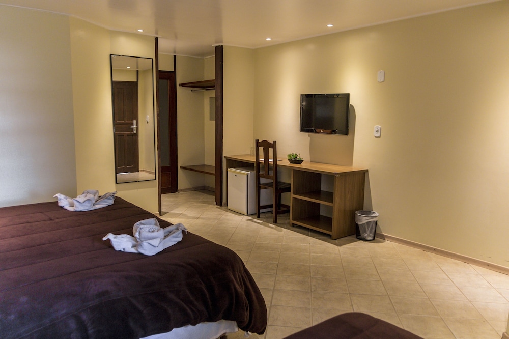 غرفة بريميوم فاخرة بسرير كينج وسرير فردي، ZAGAIA ECO RESORT 4/7