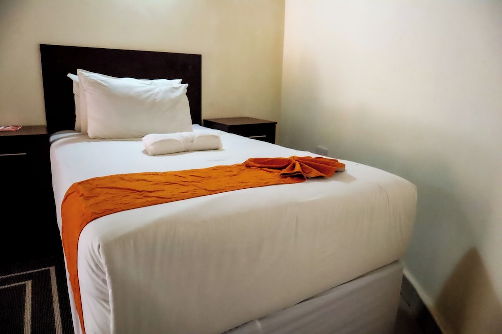 Nkanga Hotel 18/43