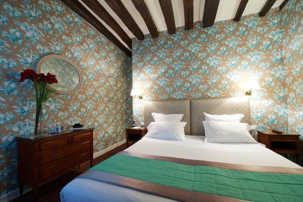 RELAIS HOTEL DU VIEUX PARIS 13/50