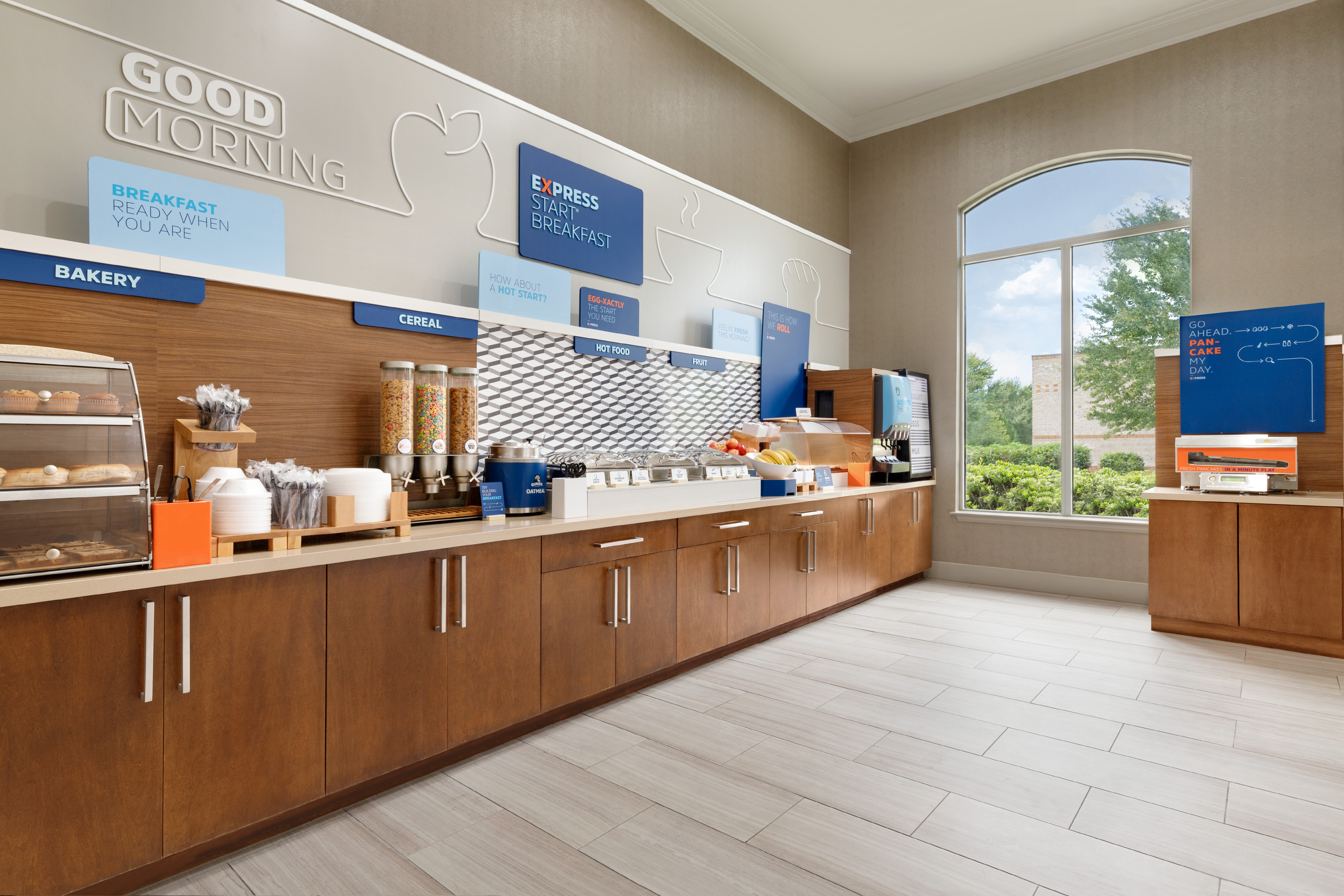Holiday Inn Express Hotel Suites Auburn University Area 5/53