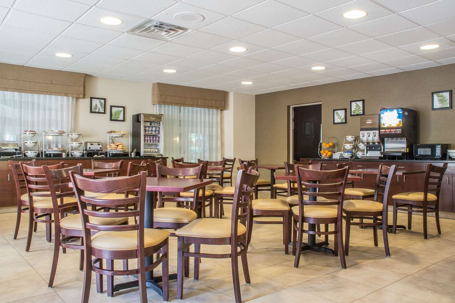 Sleep Inn Amherst - Buffalo North near University 27/30