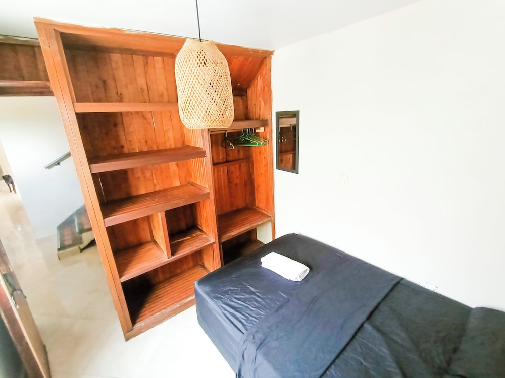 Casa Clandestina 27/50