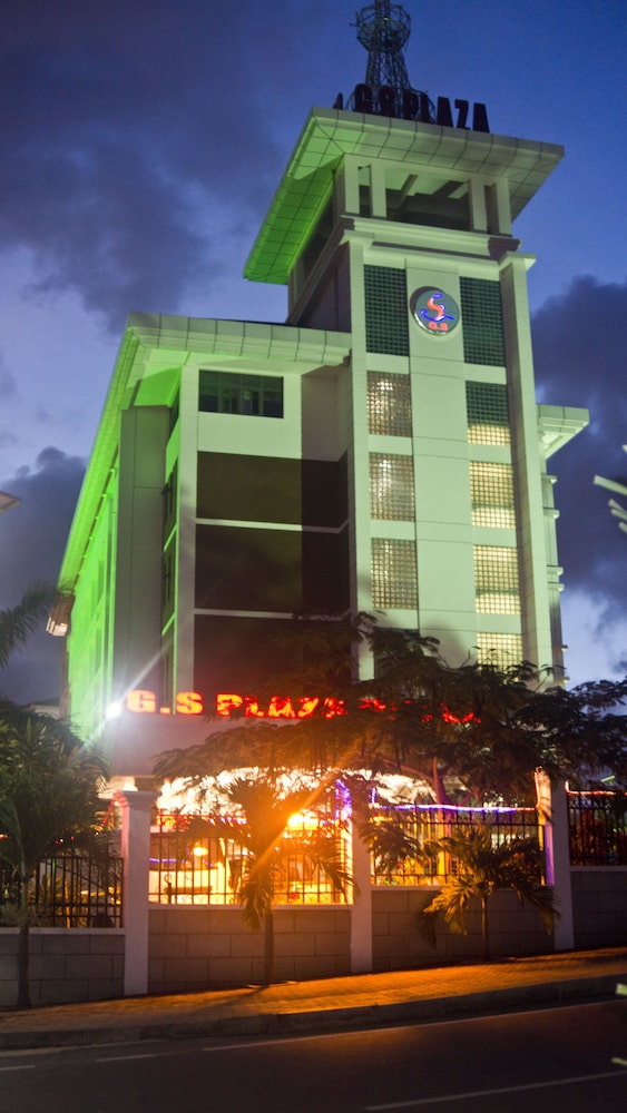 GS Plaza Hotel 2/67