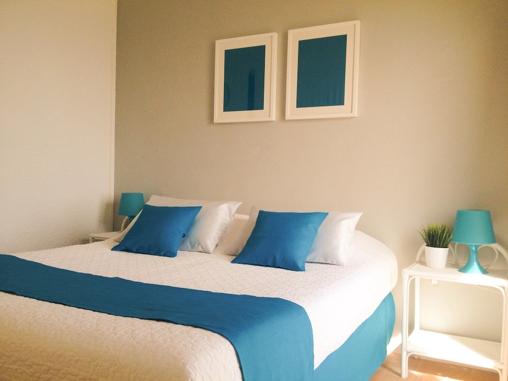 Azur Hotel 23/63