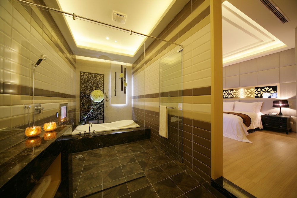 Dubai Villa Motel 42/69
