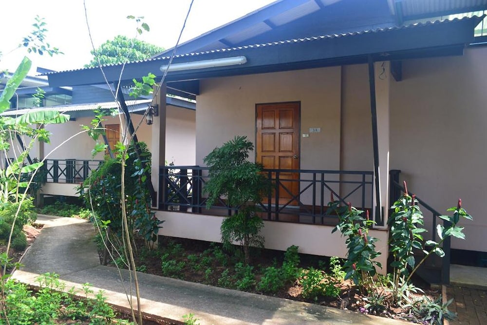 Be Fine Sabuy Hotel & Resort 4/46