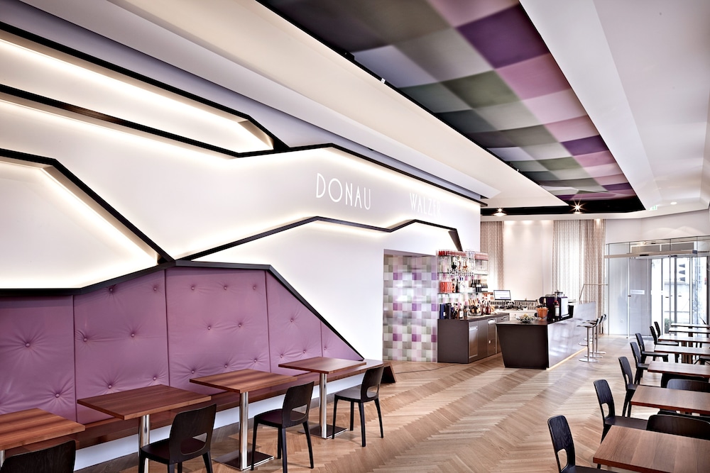 Boutique Hotel Donauwalzer 57/76