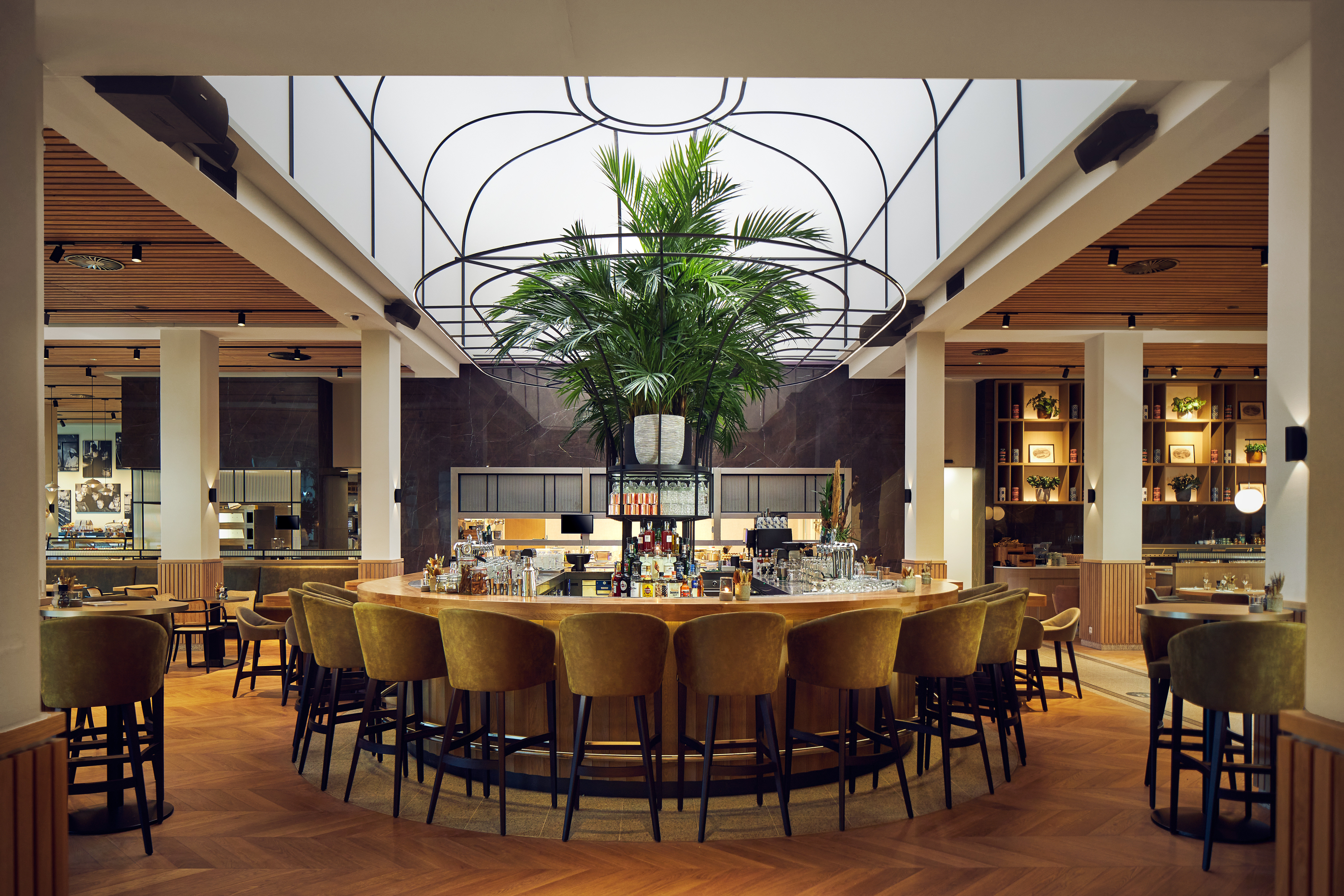 The Market Hotel 13/19