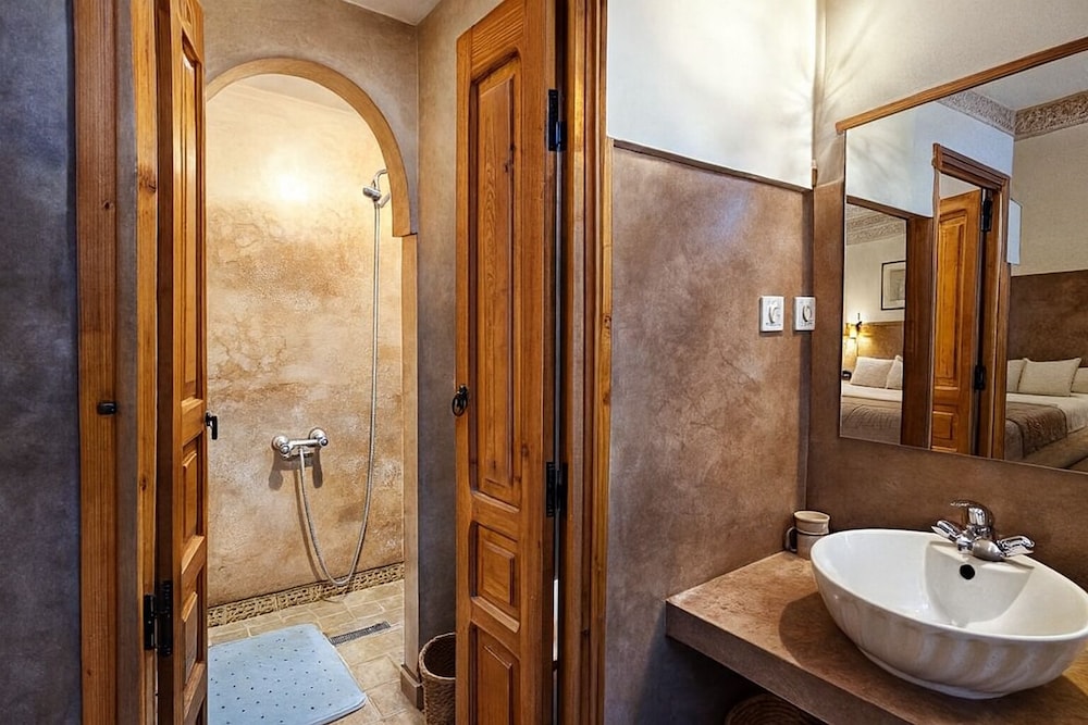 Riad 111 62/65