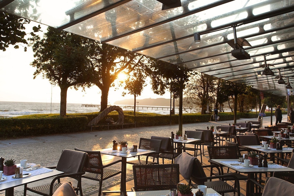 AM MEER & Spa 46/52