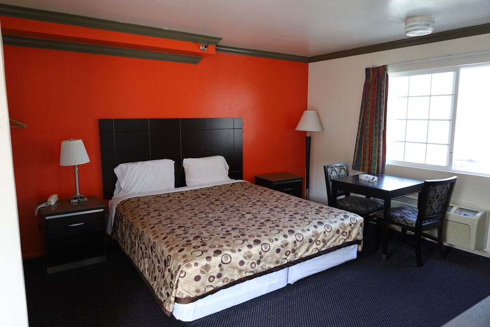 Lambert Inn 17/56