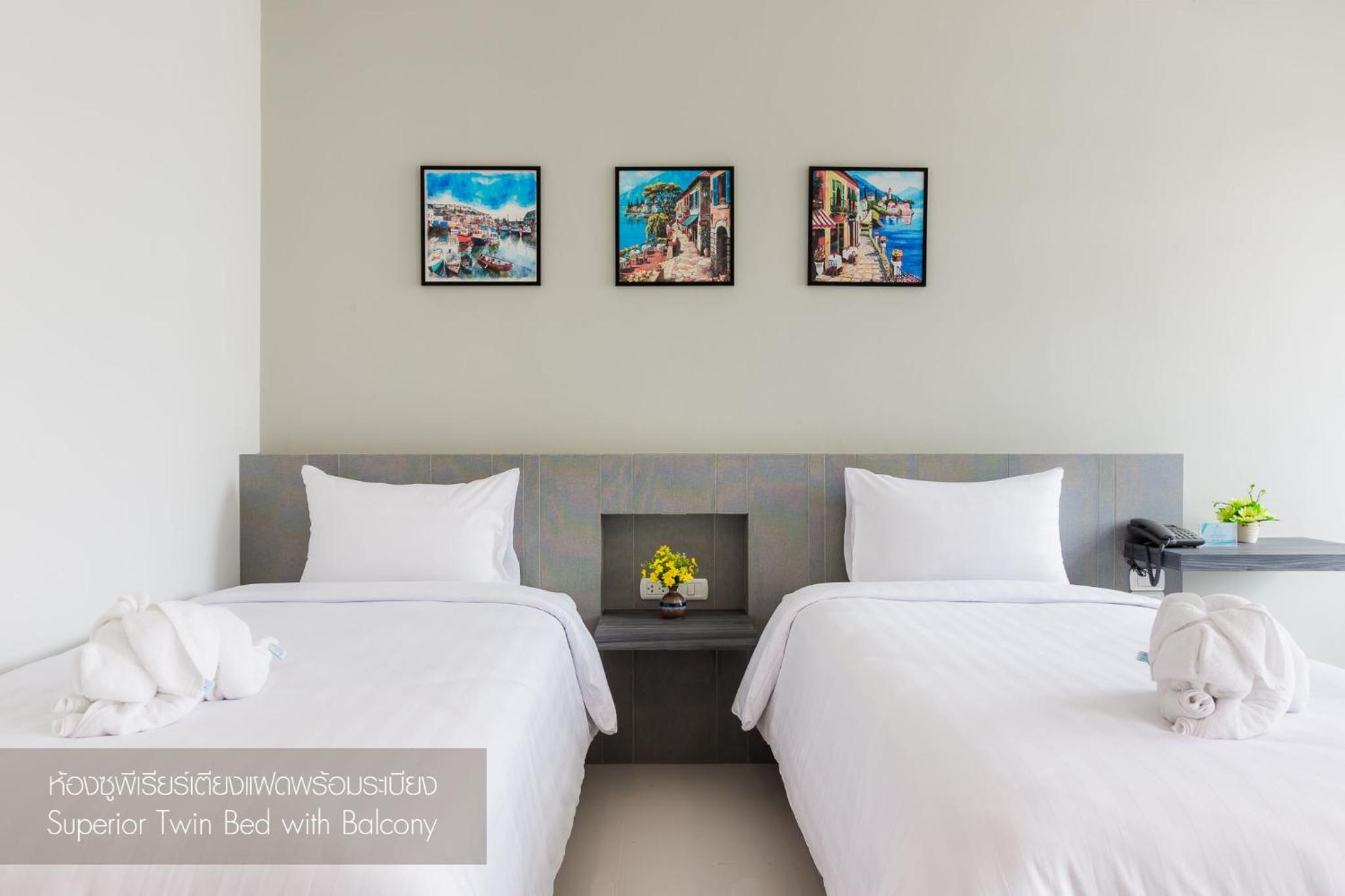 Superior, Twin Beds, City View, Evergreen Suite Hotel 4/10