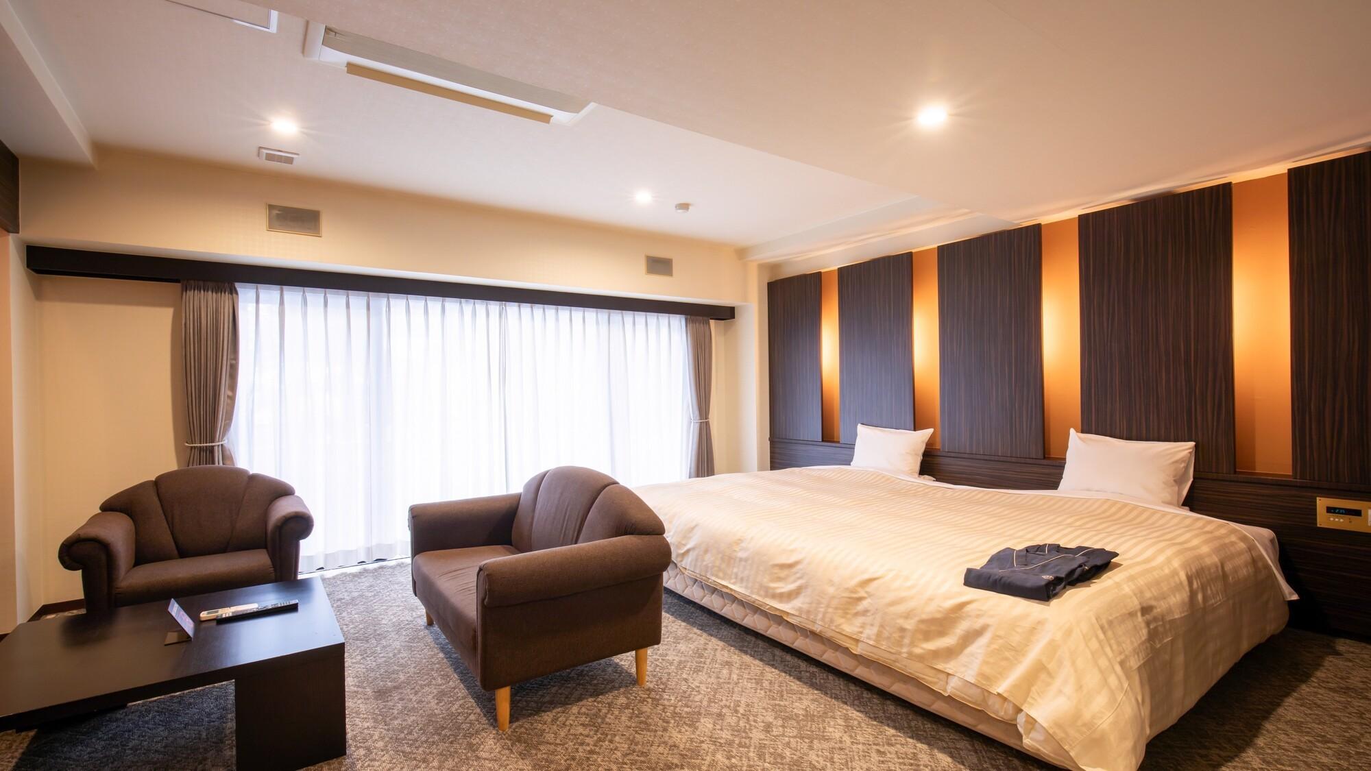 Hollywood, Twin Beds