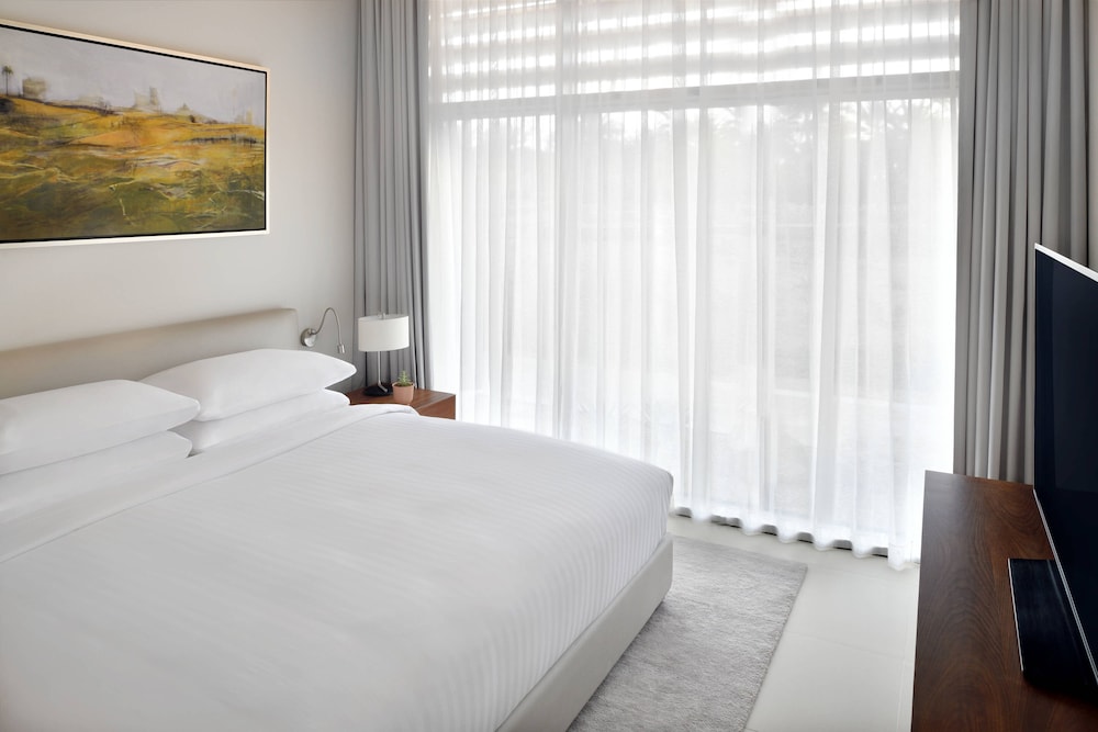 الحي الدبلوماسي الرياض - شقق ماريوت التنفيذية(Riyadh Diplomatic Quarter - Marriott Executive Apartments) 11/68