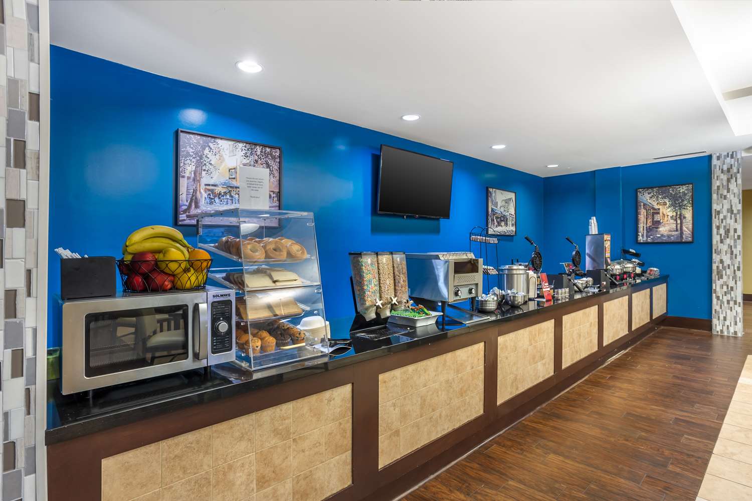 Best Western Plus University Park Inn & Suites 7/23