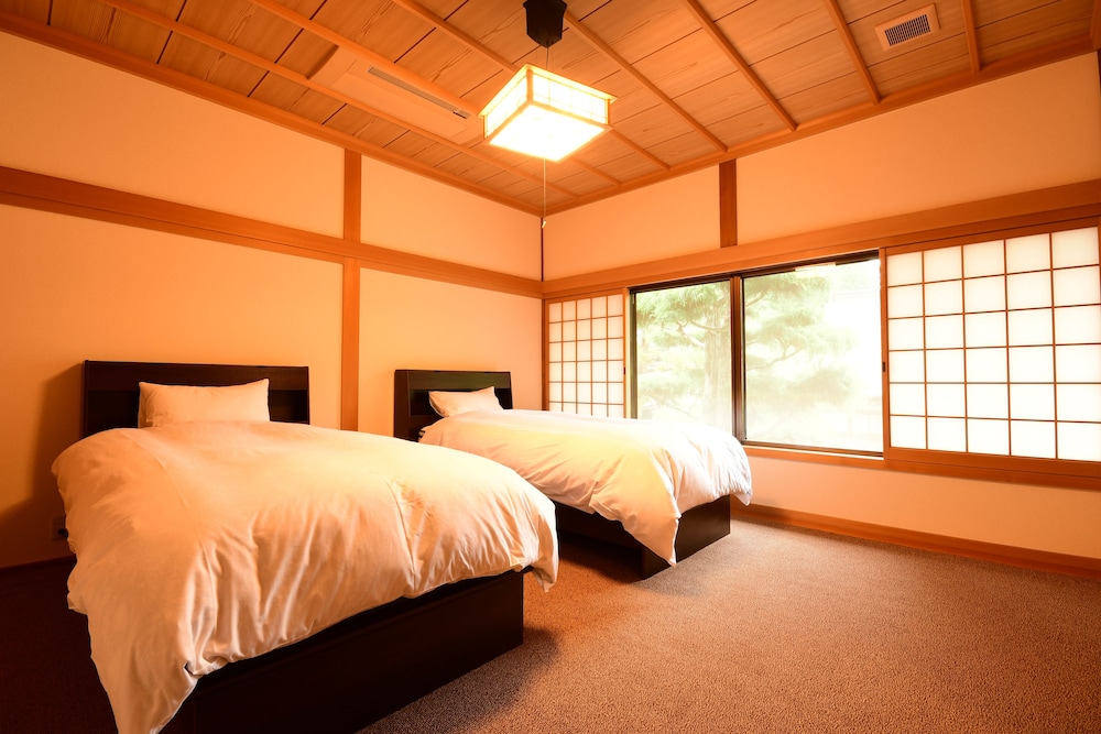 JAPANESE, DELUXE, FAMILY, PRIVATE BATHROOM