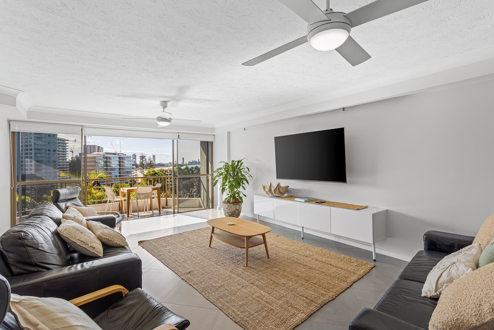 Gemini Court Holiday Apartments 39/47