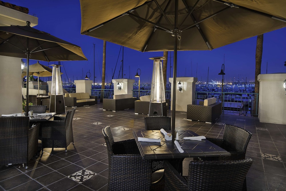 DOUBLETREE BY HILTON SAN PEDRO - PORT OF LOS ANGELES 31/65