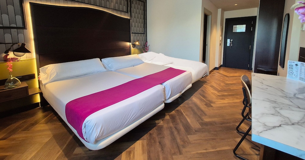 Hotel Vertice Aljarafe 24/64