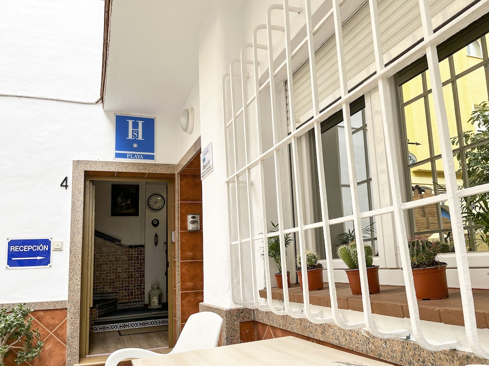 Hostal Beatriz 1/50