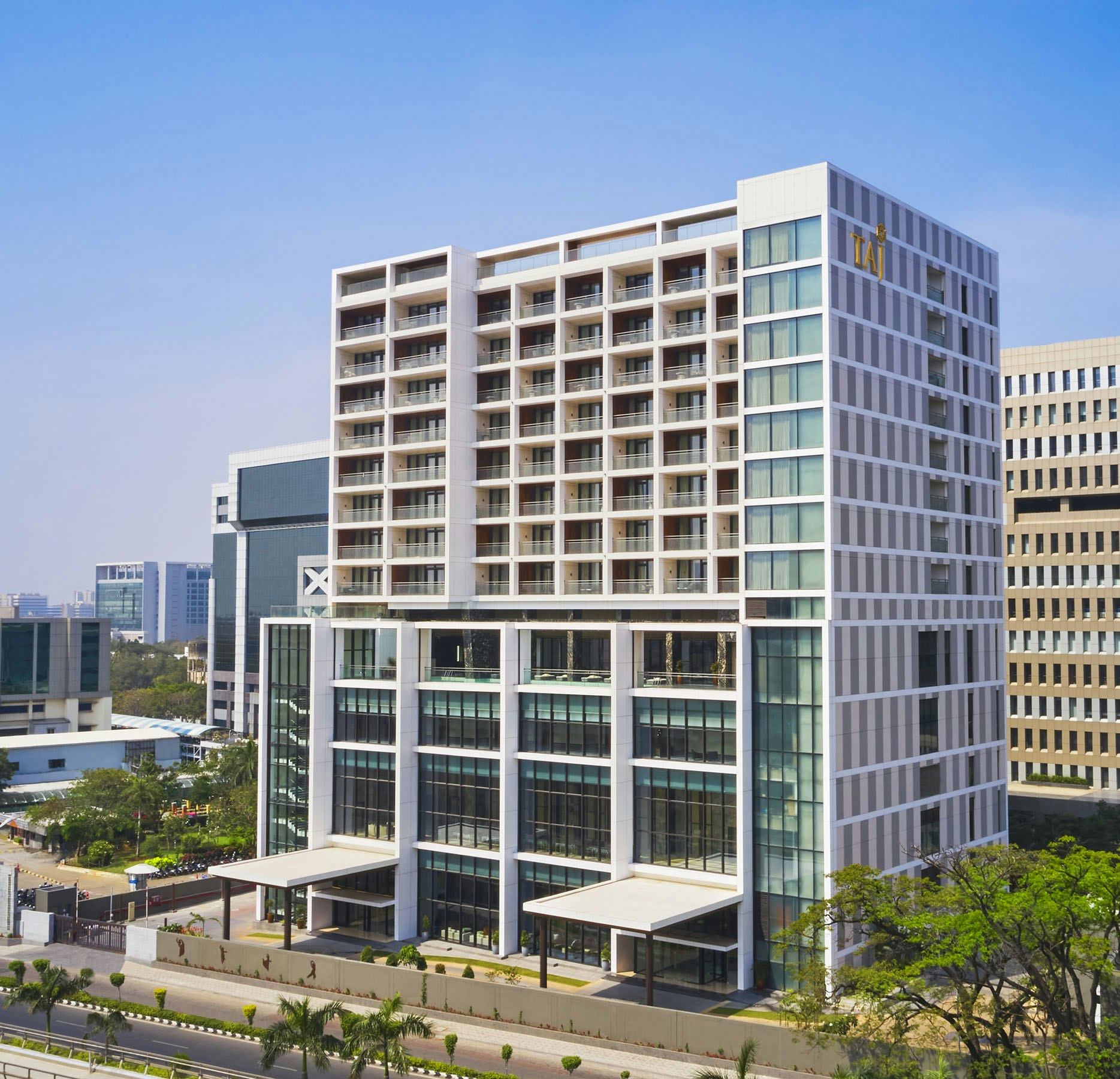 Taj Wellington Mews 7/55
