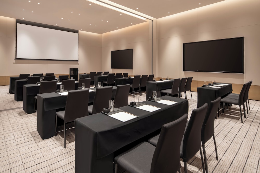 Kimpton Nine Trees Shanghai by IHG, Nanqiao 38/50