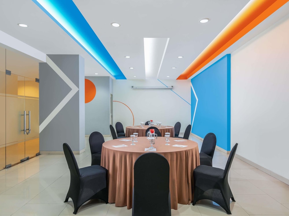Ibis Budget Jakarta Cikini 40/42