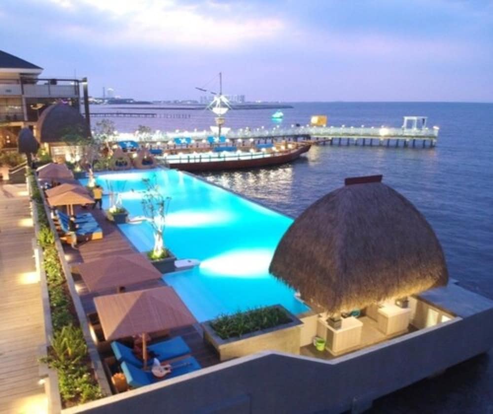 Putri Duyung Ancol Kt 8/57