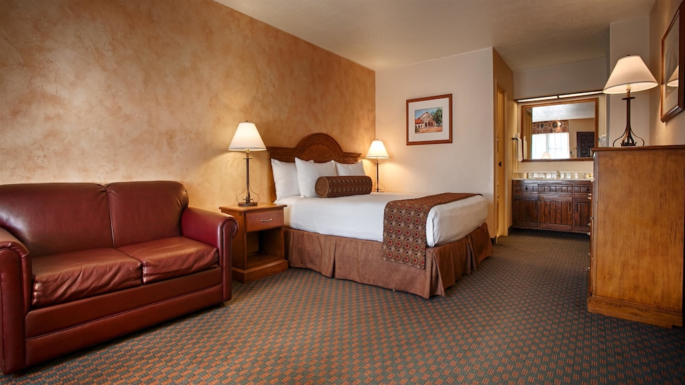 Best Western Casa Grande Inn 24/42