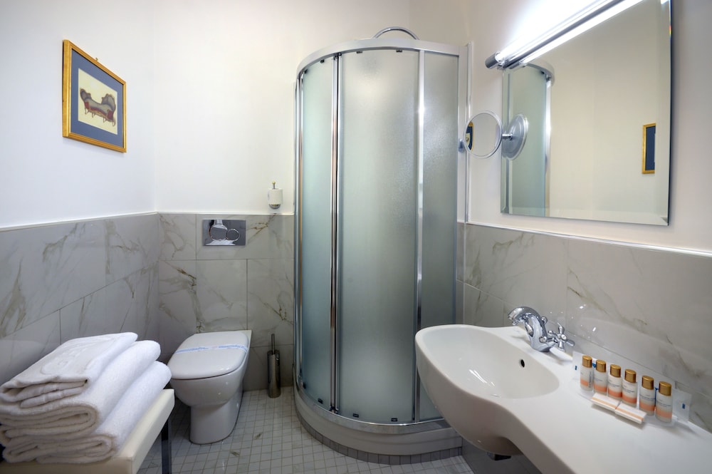 Grand Hotel Vittoria 70/71