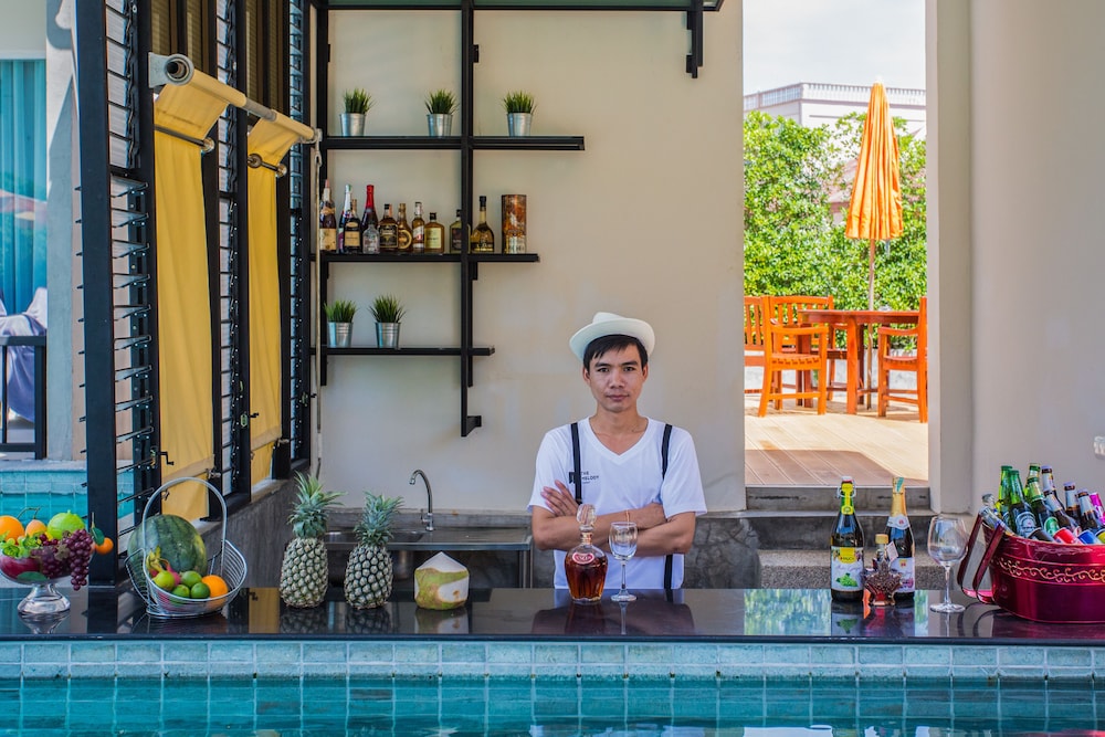 Lobby at The Melody Phuket, KARON BEACH
