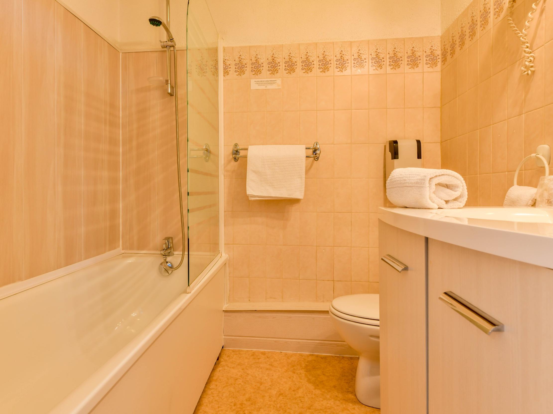 Logis Hostellerie du Neez 22/23