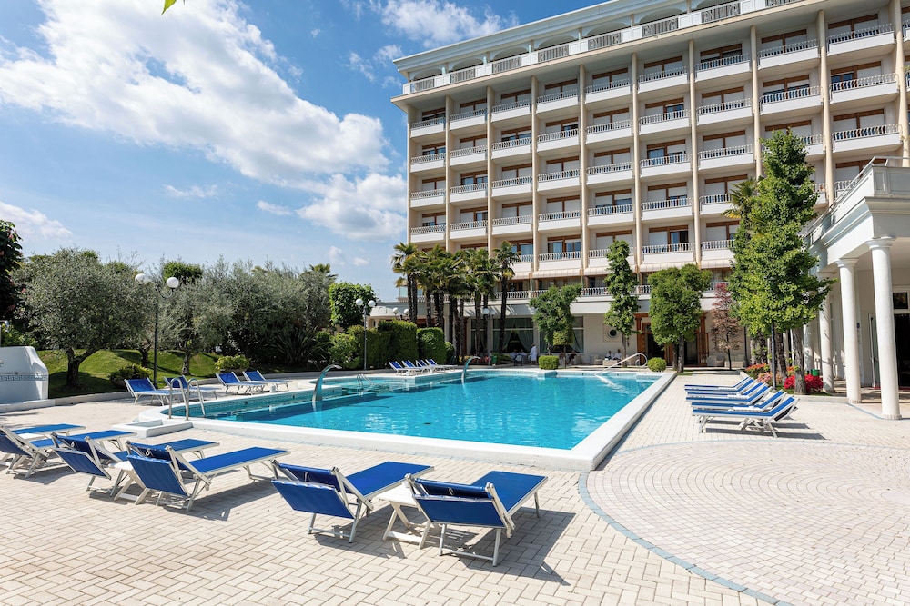 Hotel La Residence Idrokinesis 6/65