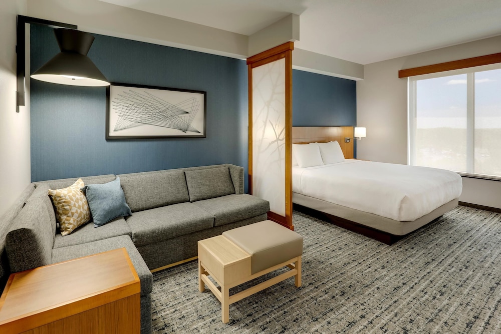 Hyatt Place St. Louis/Chesterfield 19/70