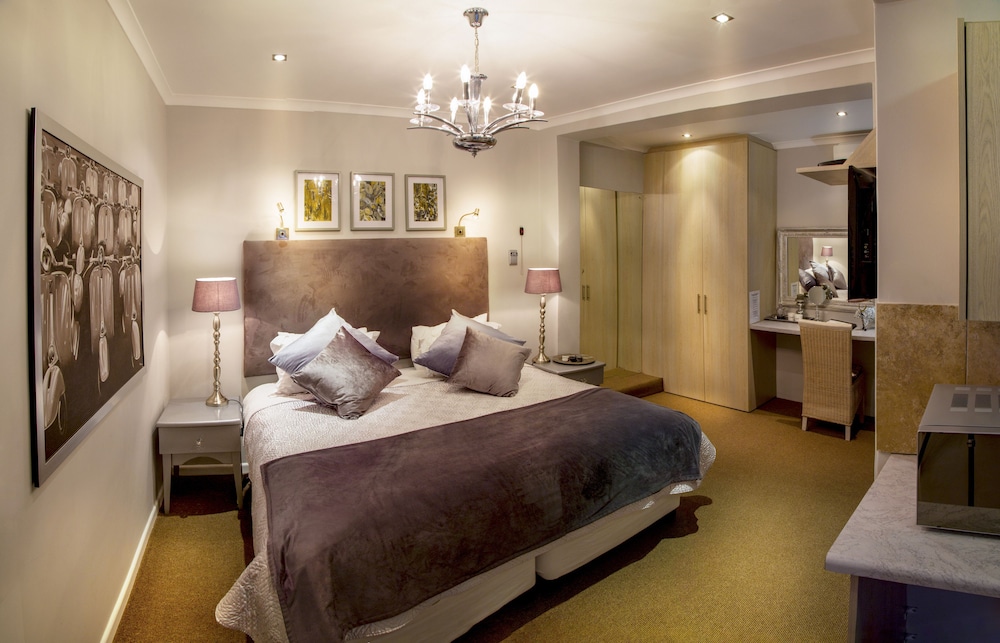 Forest Hall Guest House 12/50
