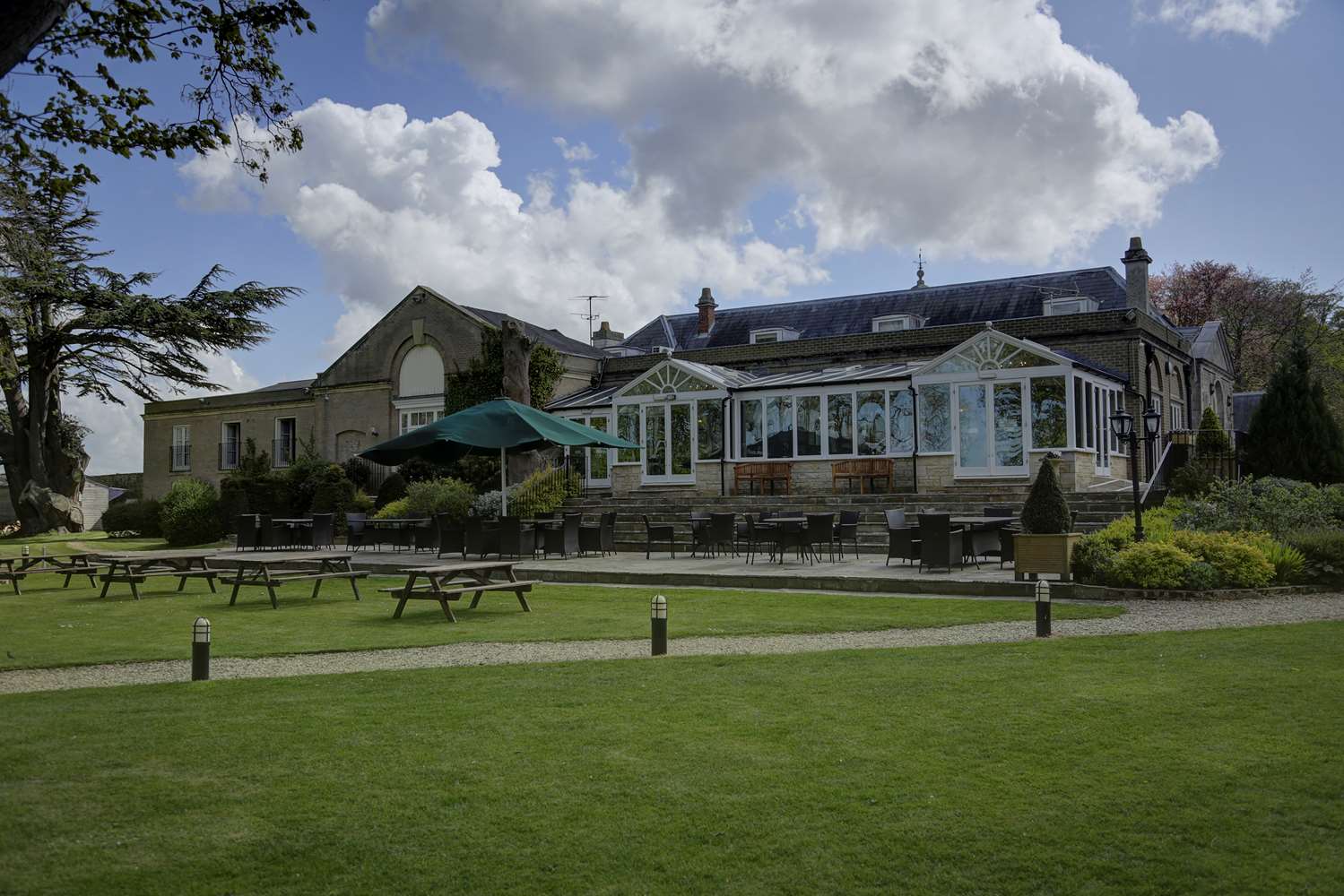 Normanton Park Hotel, BW Signature Collection 65/67