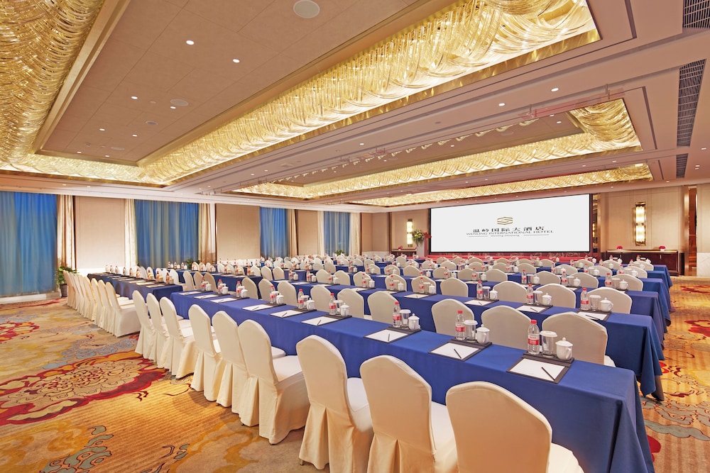 Wenling International Hotel 21/25