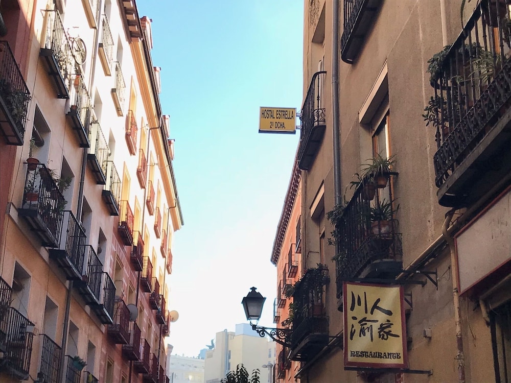 Hostal La Estrella 33/36