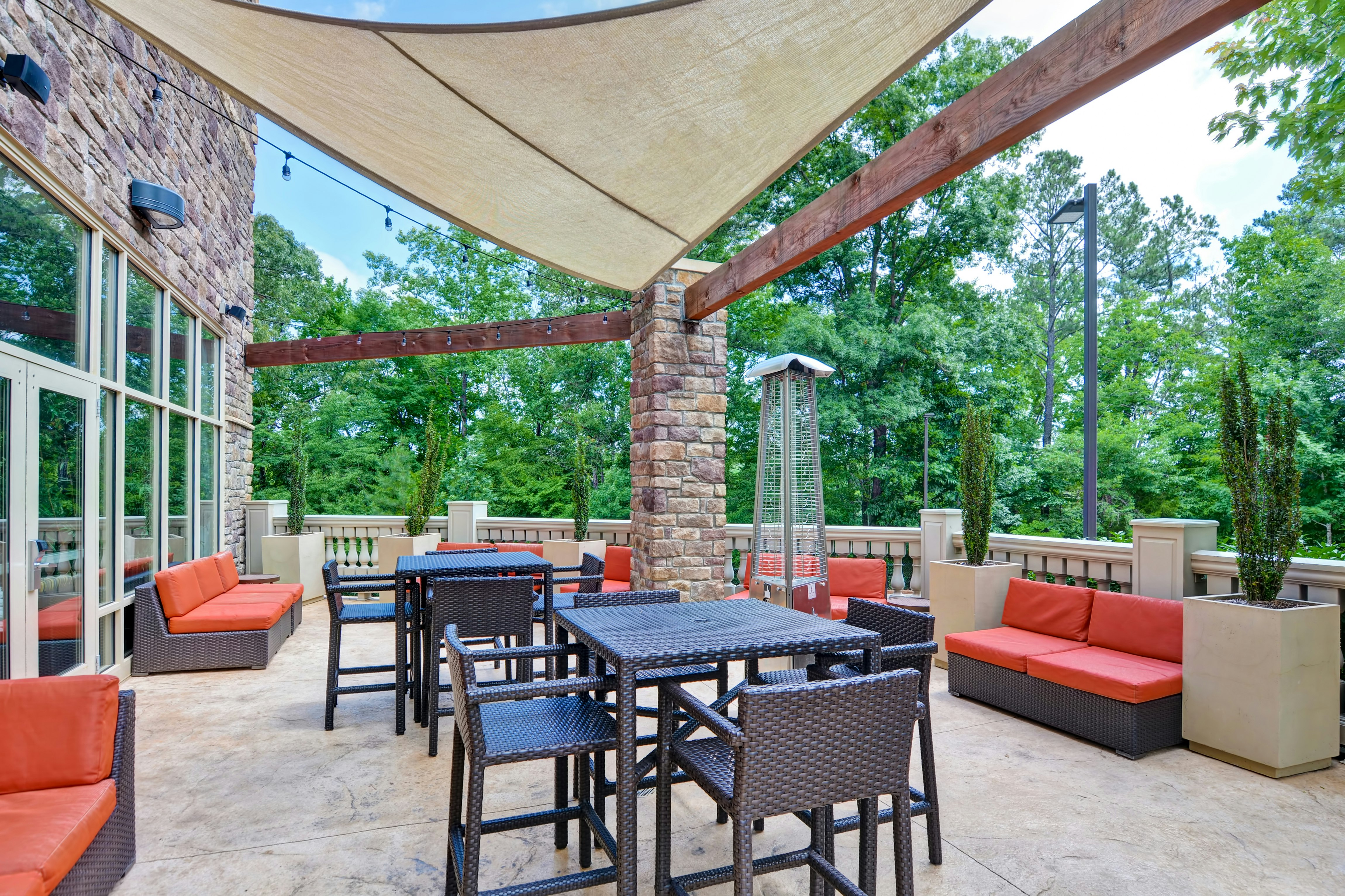 Hampton Inn And Suites Raleigh Crabtree Valley Nc 47/55