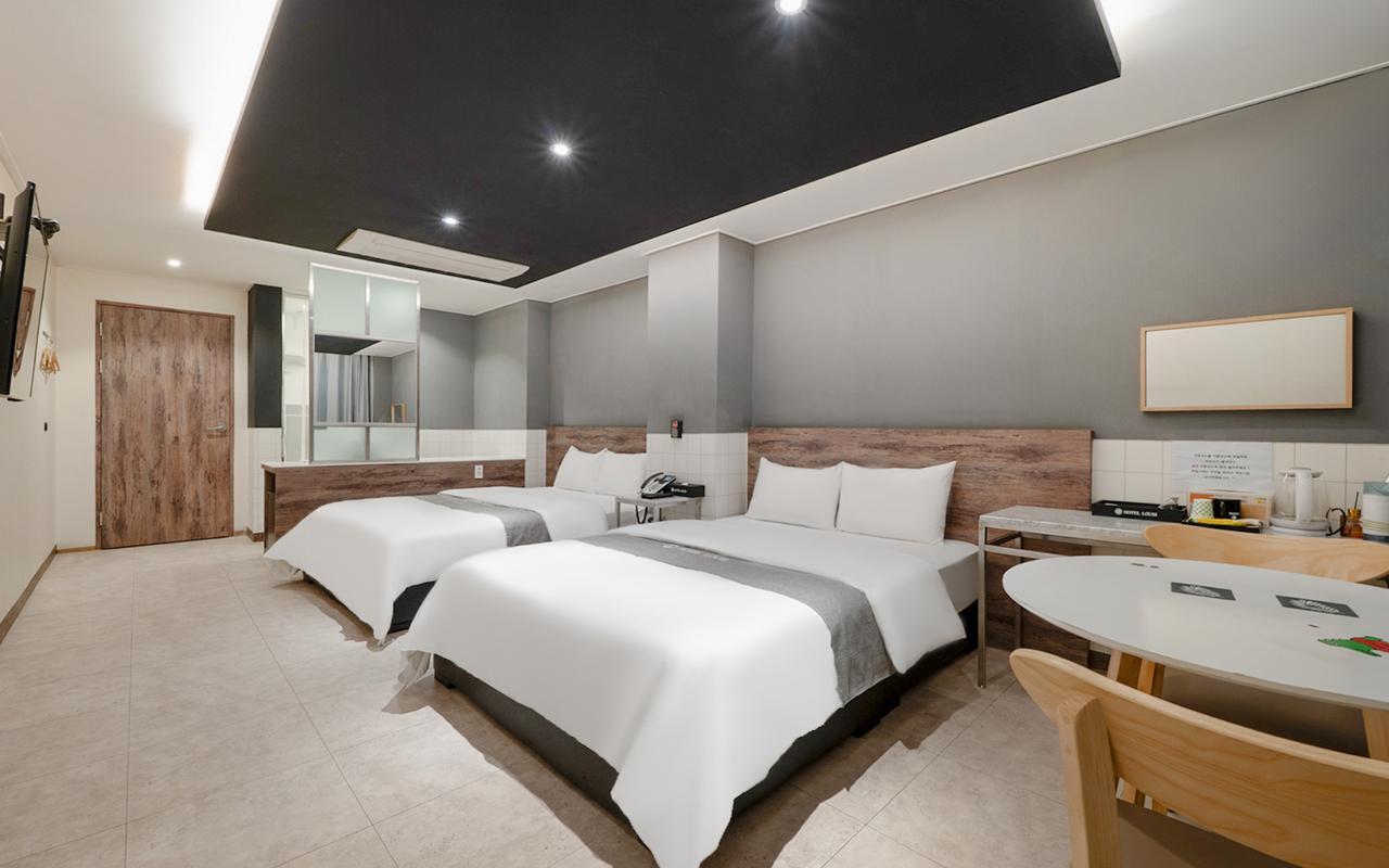 Royal, Plus, Family, Double Bed